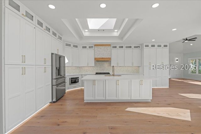 6 Sams Point Ln, Hilton Head Island, SC 29926