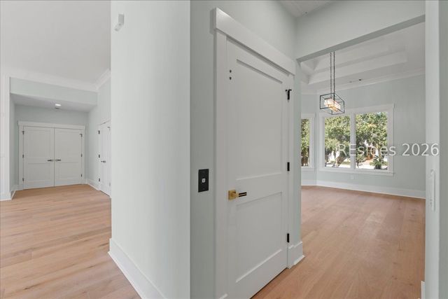 6 Sams Point Ln, Hilton Head Island, SC 29926