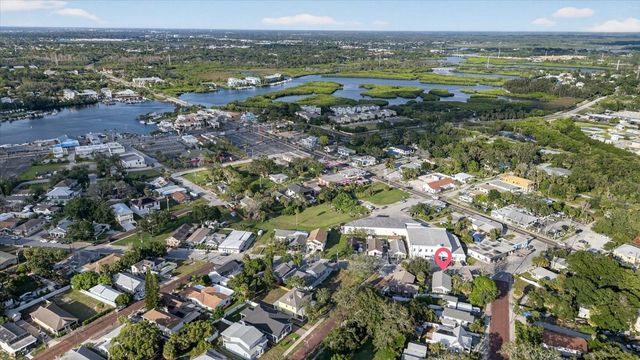 207 ATHENS STREET, Tarpon Springs, FL 34689