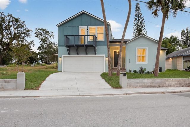 207 ATHENS STREET, Tarpon Springs, FL 34689