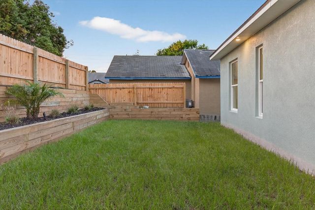 207 ATHENS STREET, Tarpon Springs, FL 34689