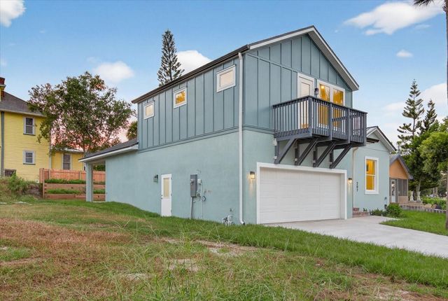 207 ATHENS STREET, Tarpon Springs, FL 34689