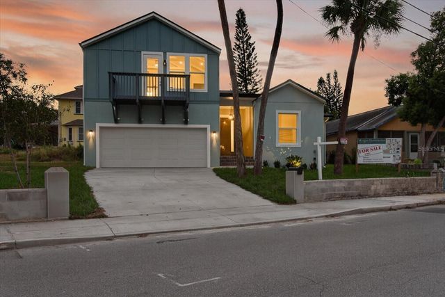 207 ATHENS STREET, Tarpon Springs, FL 34689