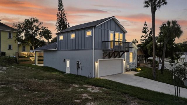 207 ATHENS STREET, Tarpon Springs, FL 34689