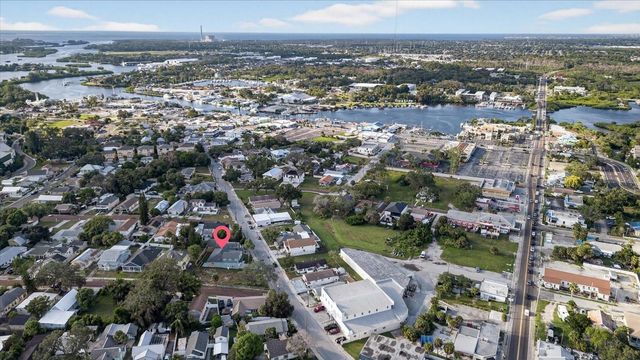 207 ATHENS STREET, Tarpon Springs, FL 34689