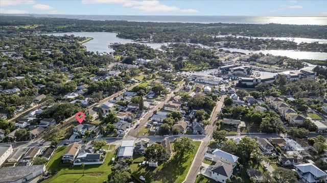 207 ATHENS STREET, Tarpon Springs, FL 34689