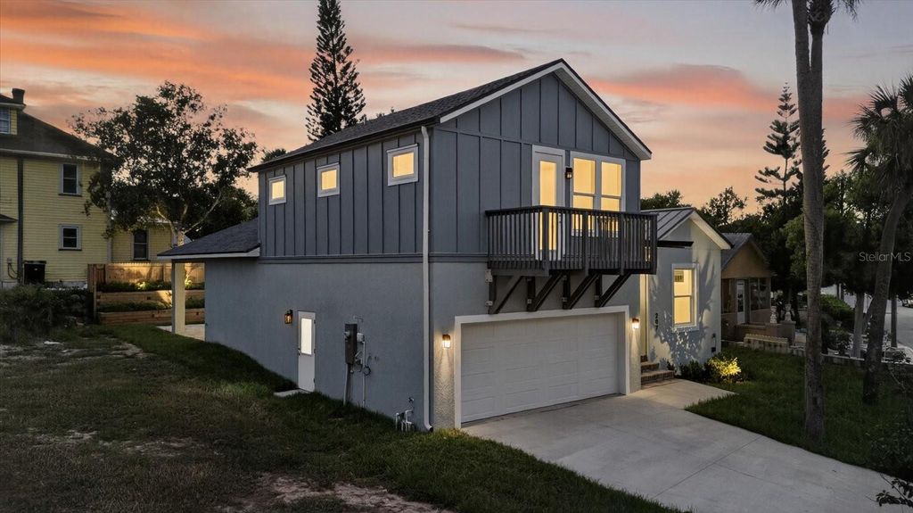 207 ATHENS STREET, Tarpon Springs, FL 34689