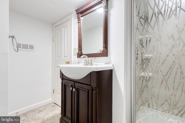 920 S ELLWOOD AVE, Baltimore, MD 21224