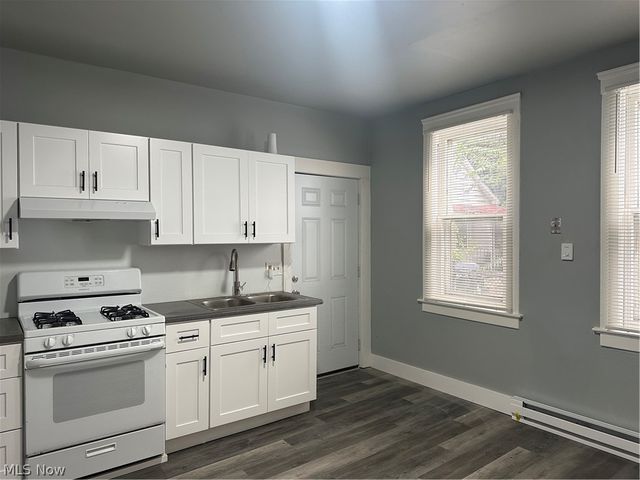 3636 E 55th Street, Cleveland, OH 44105