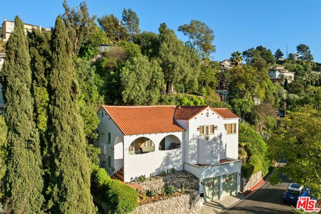 1224 Oberlin Drive, Glendale, CA 91205