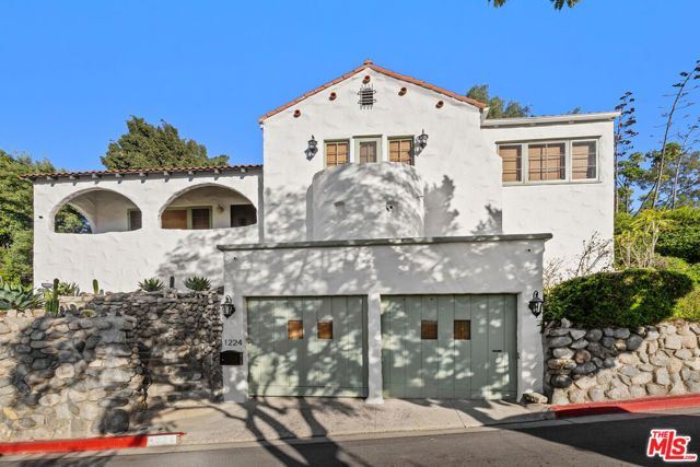 1224 Oberlin Drive, Glendale, CA 91205