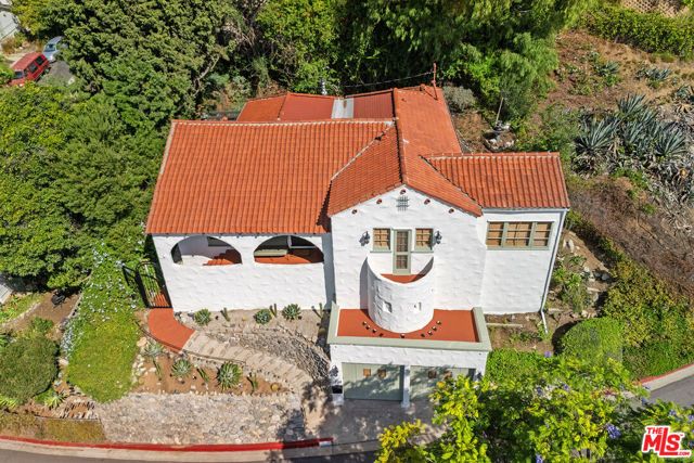 1224 Oberlin Drive, Glendale, CA 91205