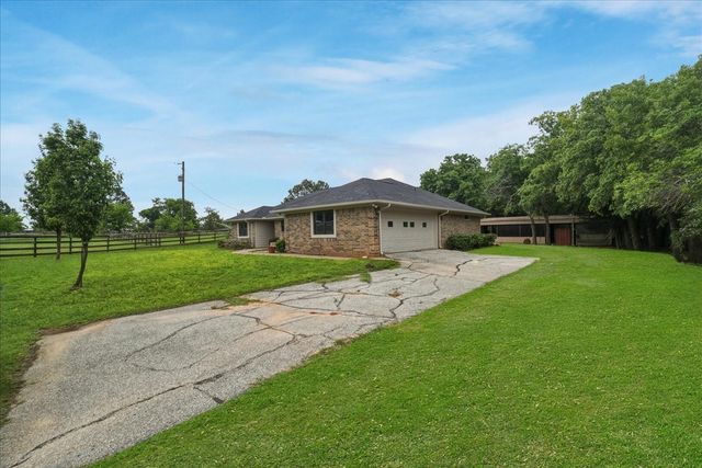 27020 Fm 902, Collinsville, TX 76233