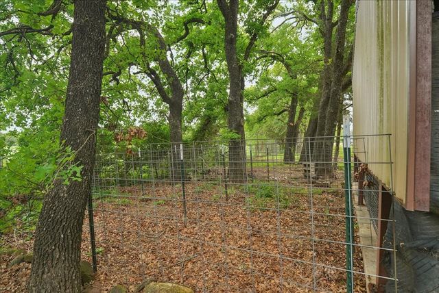 27020 Fm 902, Collinsville, TX 76233