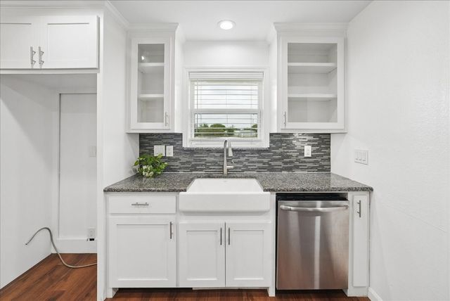 27020 Fm 902, Collinsville, TX 76233