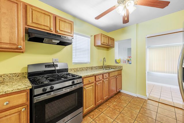 5557 S Kildare Avenue, Chicago, IL 60629
