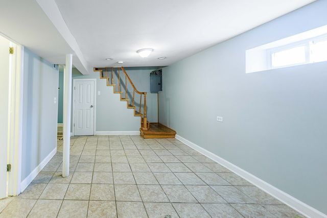5557 S Kildare Avenue, Chicago, IL 60629