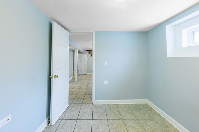 5557 S Kildare Avenue, Chicago, IL 60629