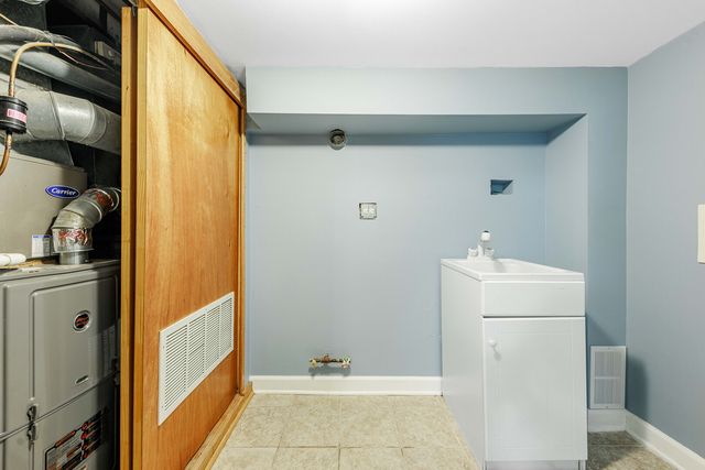 5557 S Kildare Avenue, Chicago, IL 60629