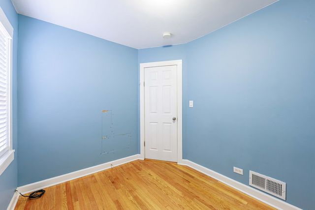 5557 S Kildare Avenue, Chicago, IL 60629