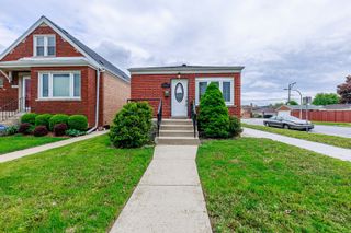 5557 S Kildare Avenue, Chicago, IL 60629
