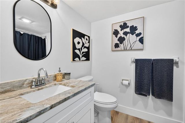 2711 1st ST 203, Fort Myers, FL 33916