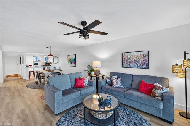 2711 1st ST 203, Fort Myers, FL 33916