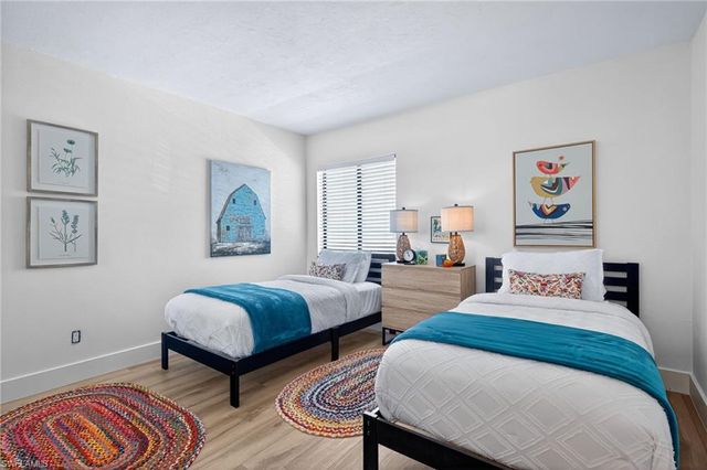 2711 1st ST 203, Fort Myers, FL 33916