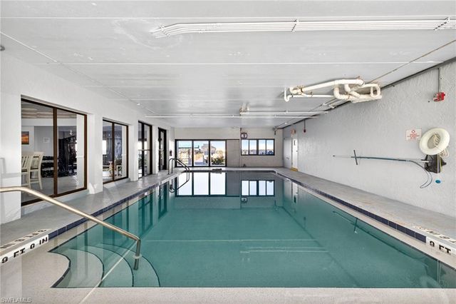 2711 1st ST 203, Fort Myers, FL 33916