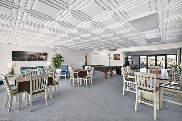 2711 1st ST 203, Fort Myers, FL 33916