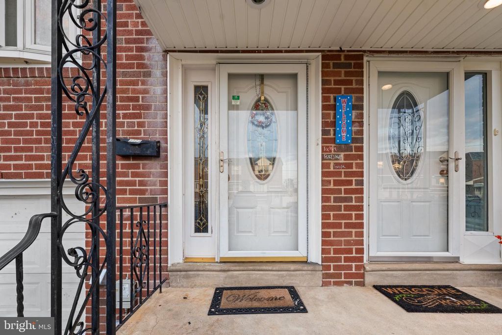 3324 MORNING GLORY RD, PHILADELPHIA, PA 19154 — photo 2