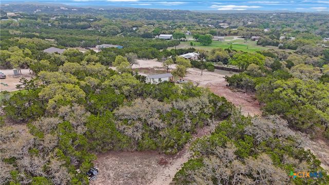 1084 Dog Leg Lane, Spring Branch, TX 78070