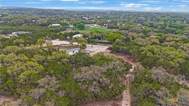 1084 Dog Leg Lane, Spring Branch, TX 78070