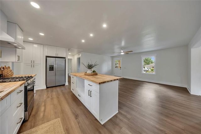 476 Freyer Drive NE, Marietta, GA 30060
