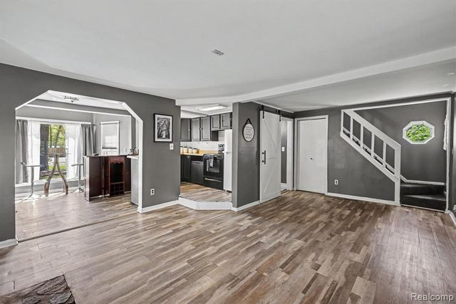 4725 Hickory Drive, Highland, MI 48356