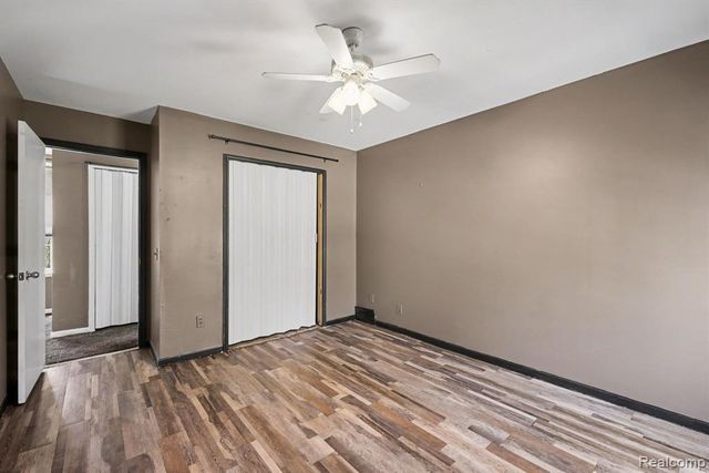 4725 Hickory Drive, Highland, MI 48356
