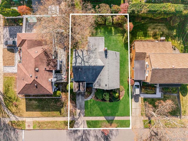 78 Patton Boulevard, New Hyde Park, NY 11040