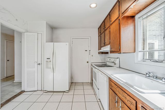 78 Patton Boulevard, New Hyde Park, NY 11040