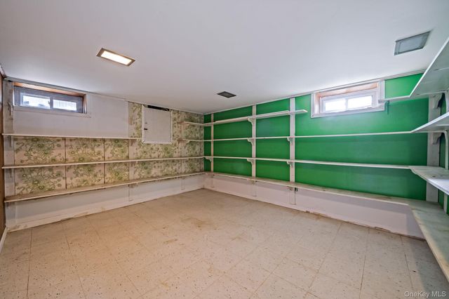 78 Patton Boulevard, New Hyde Park, NY 11040