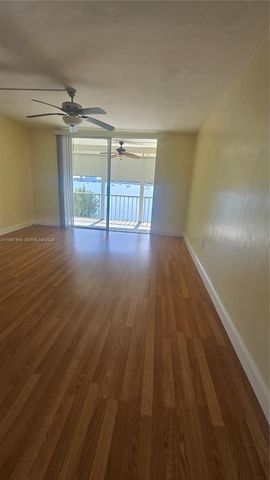 3000 Marcos Dr P304, Aventura, FL 33160