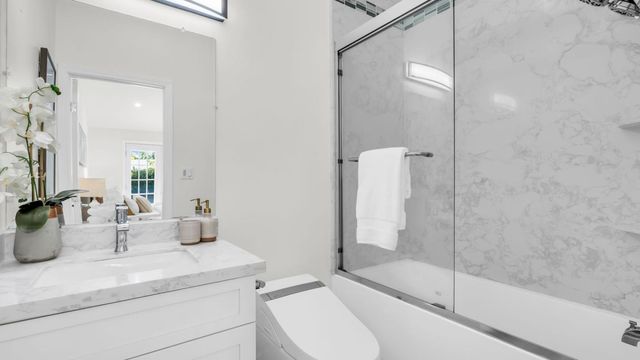 186 Fair Oaks Street, Mountain View, CA 94040