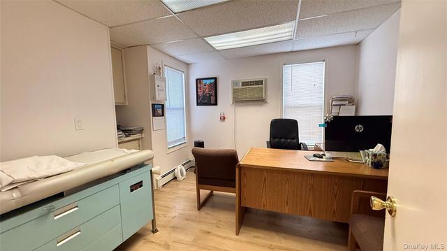 982 Roanoke Avenue, Riverhead, NY 11901