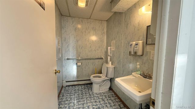 982 Roanoke Avenue, Riverhead, NY 11901