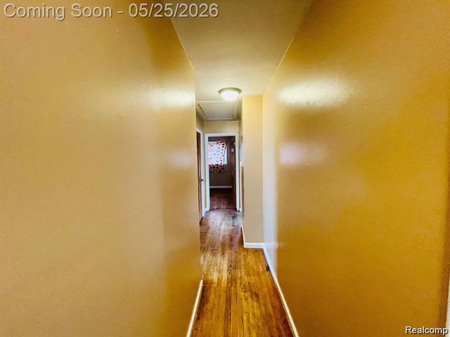 20817 Atlantic Avenue, Warren, MI 48091