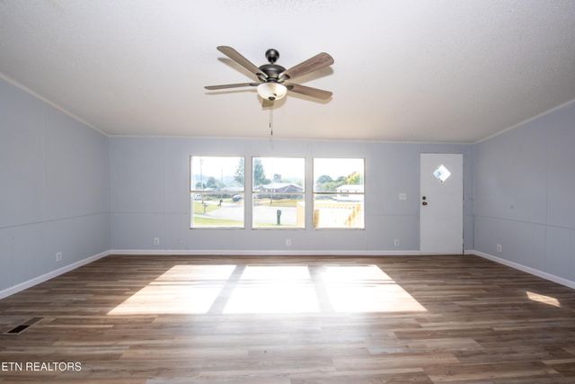 144 Snowbird Lane, Jefferson City, TN 37760