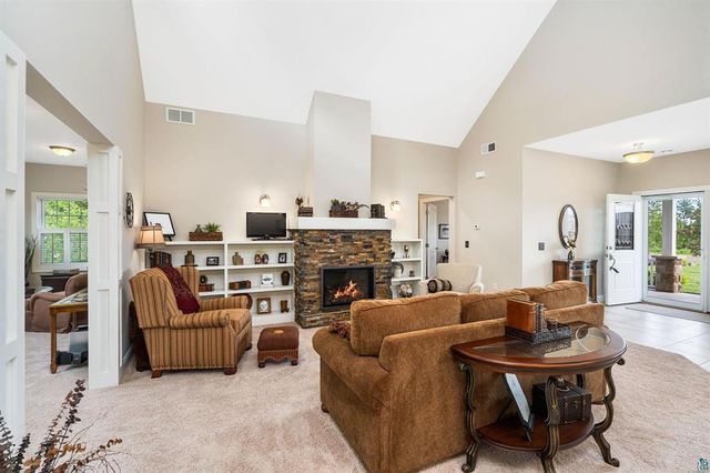 4911 Greystone Street, Hermantown, MN 55811