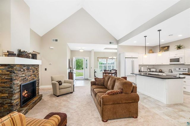 4911 Greystone Street, Hermantown, MN 55811