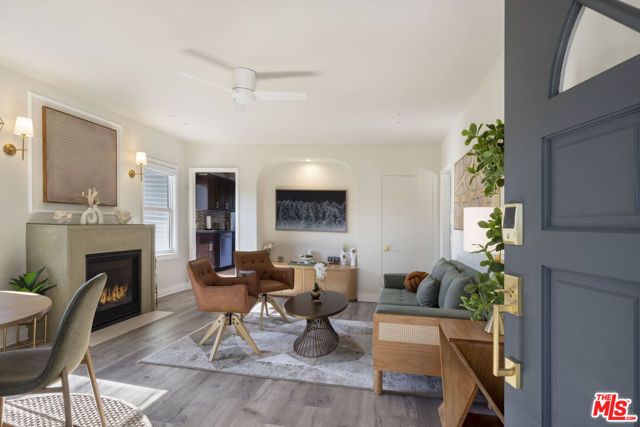 725 N Harvard Boulevard, Los Angeles, CA 90029