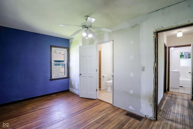 6429 Shanghai Road, Indianapolis, IN 46278