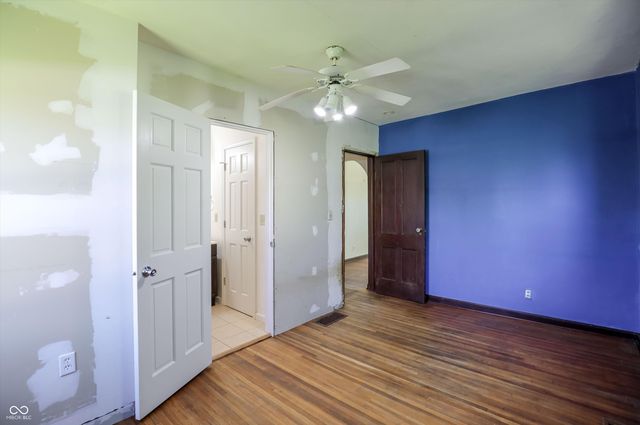 6429 Shanghai Road, Indianapolis, IN 46278